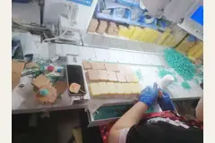 Haishaer resin jewelry factory production process thumbnail 1