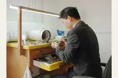 Haishaer resin jewelry factory production process thumbnail 2