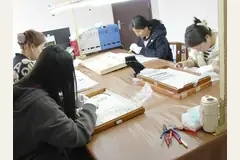 Haishaer resin jewelry factory production process thumbnail 4