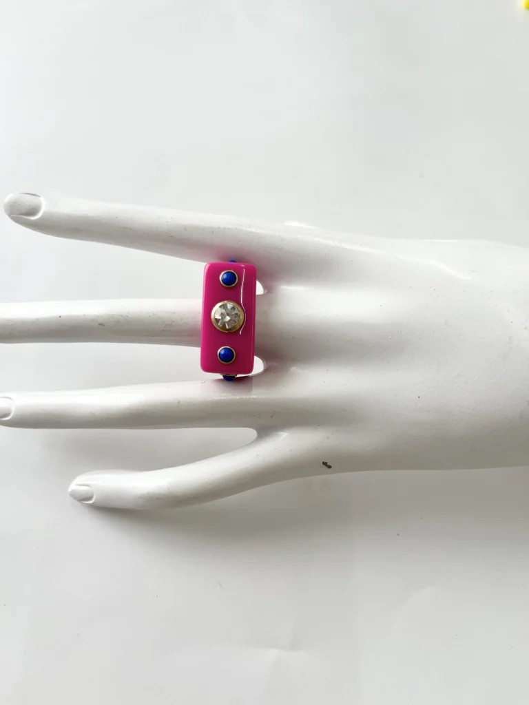 Hot Pink Square Rhinestone Resin Statement Ring, Colorful Chunky Crystal Inlaid Resin Band, Custom Wholesale Fashion Jewelry wholesale resin jewelry