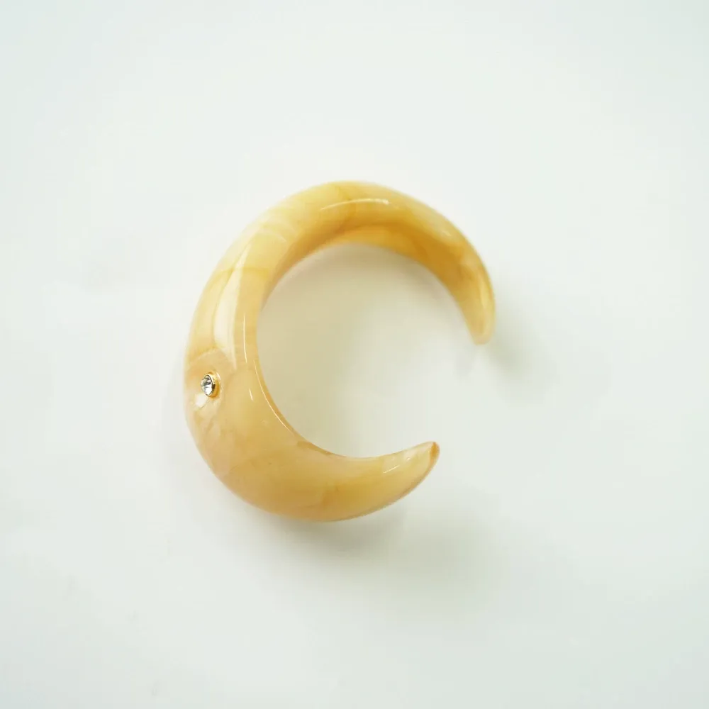 Chunky Cream Marbled Resin Bangle with Tiny Rhinestone Accent wholesale resin jewelry