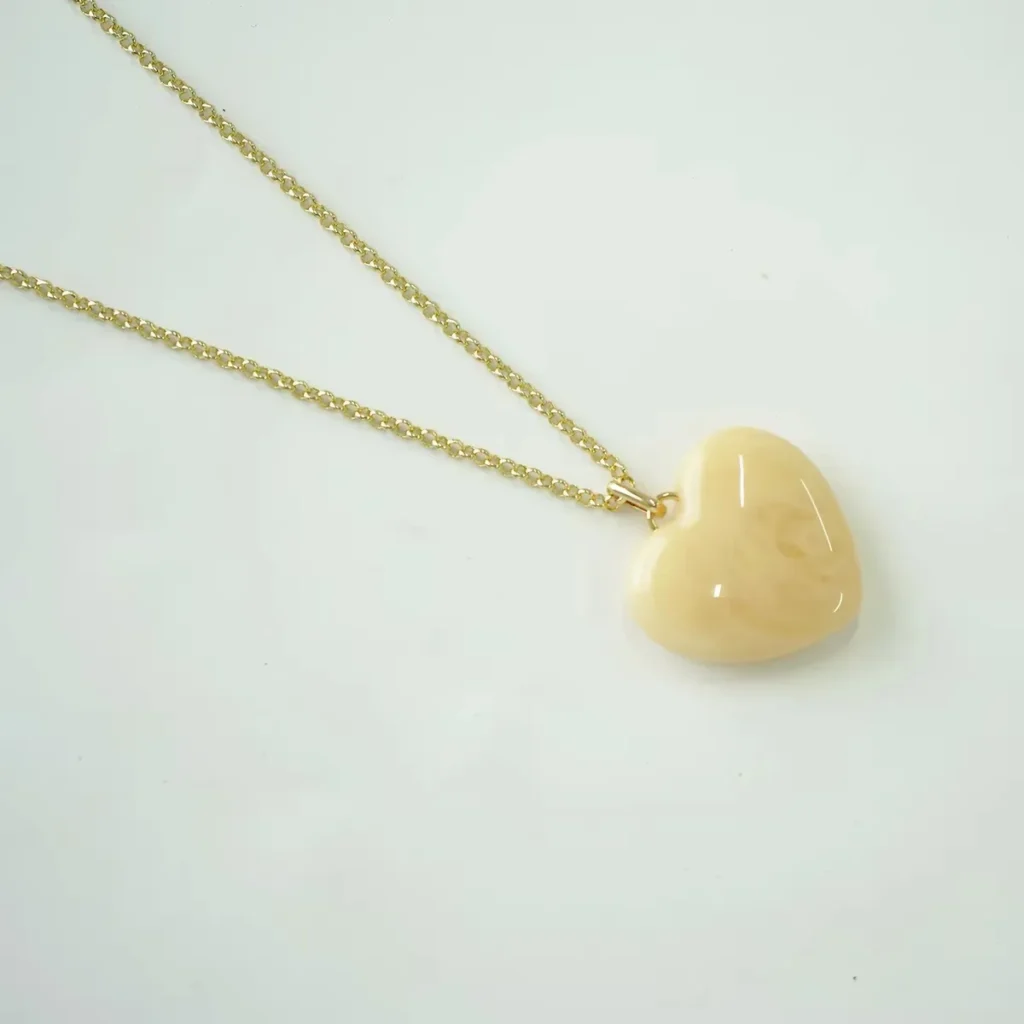 Glossy cream marbled swirl resin heart necklace, chunky heart pendant with delicate gold chain, sweet casual fashion necklace for women
